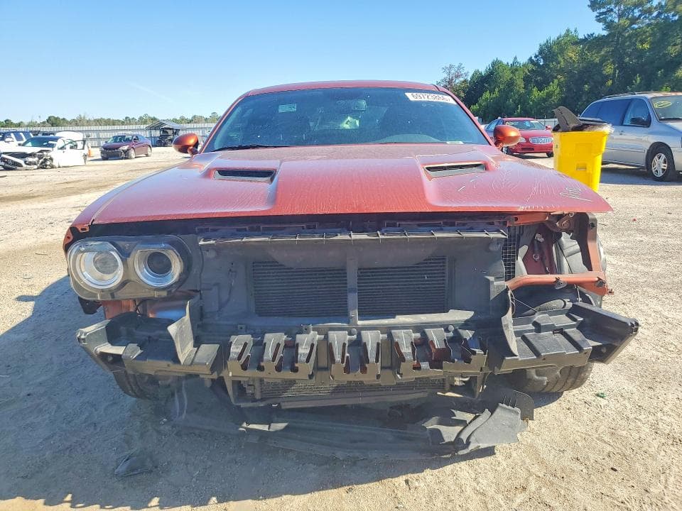 2023 DODGE CHALLENGER SXT 5