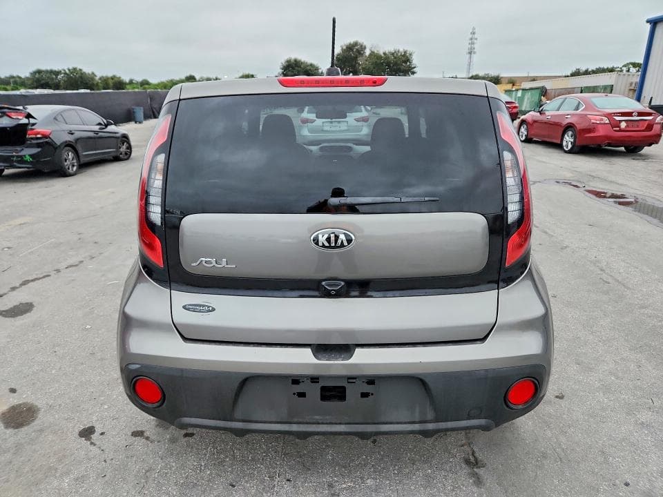 2017 KIA SOUL BASE 6