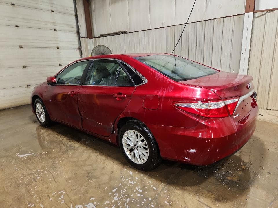 2017 TOYOTA CAMRY LE 2