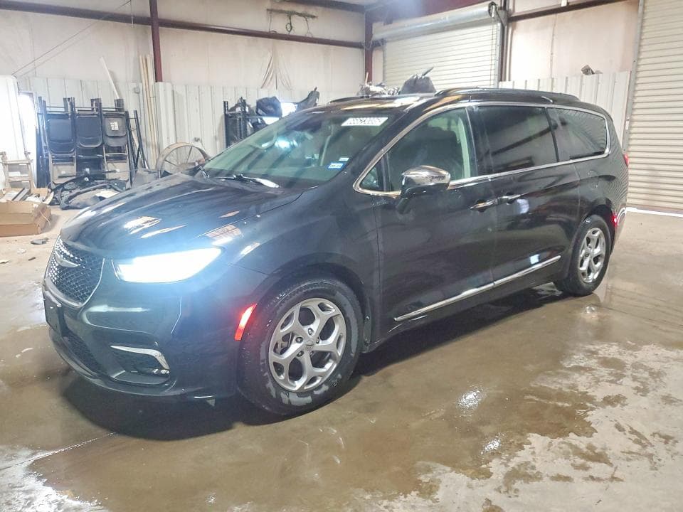 2023 CHRYSLER PACIFICA LIMITED - 1
