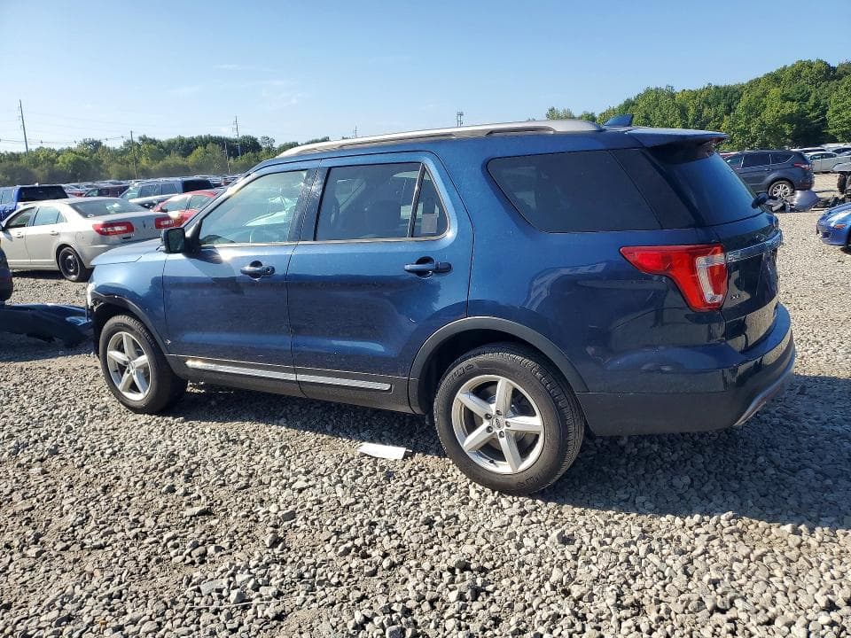 2017 FORD EXPLORER XLT 2
