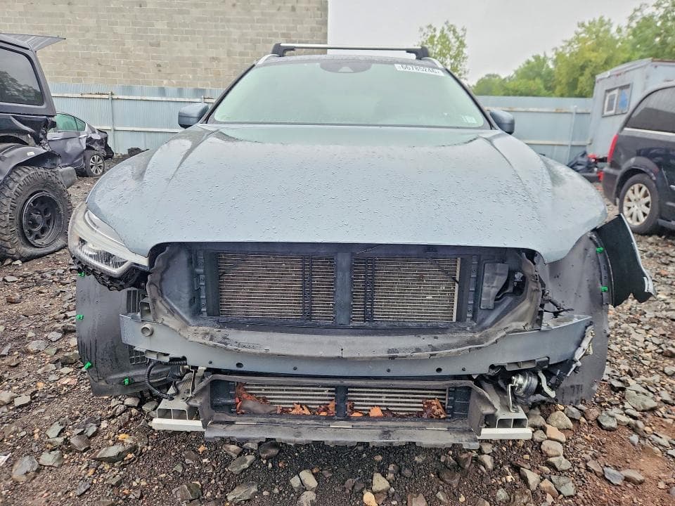 2021 VOLVO XC60 T5 INSCRIPTION 5