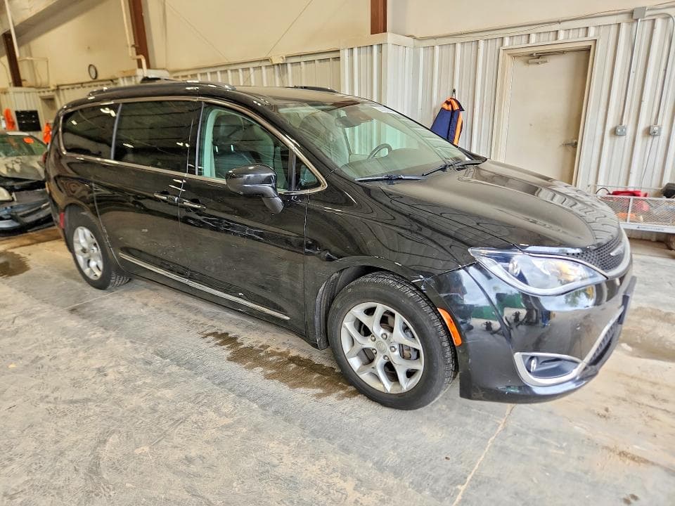 2017 CHRYSLER PACIFICA TOURING L PLUS 4