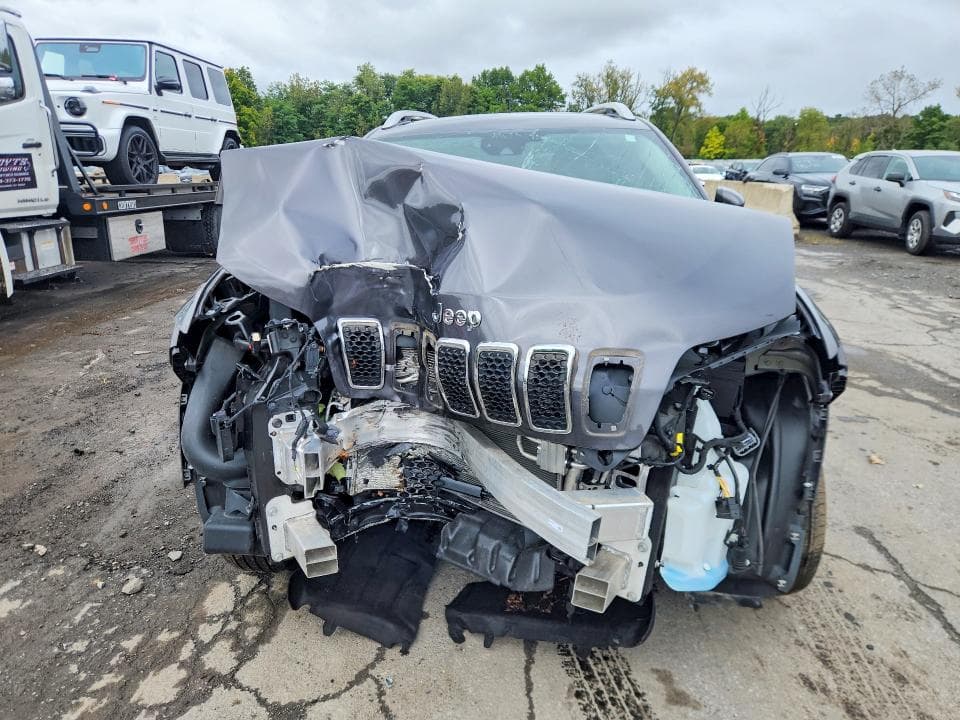 2021 JEEP CHEROKEE LIMITED 5