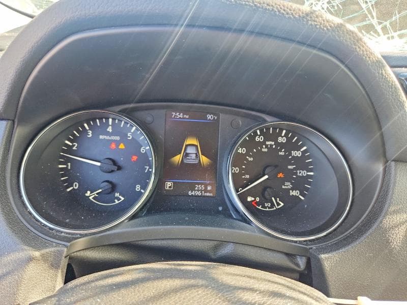2019 NISSAN ROGUE S 9
