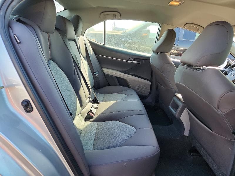 2019 TOYOTA CAMRY LE 10