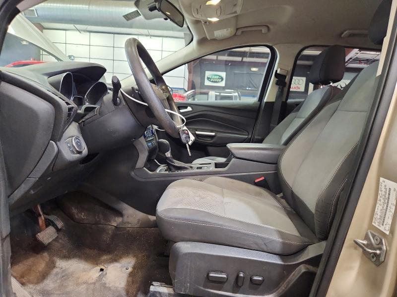 2017 FORD ESCAPE SE 7