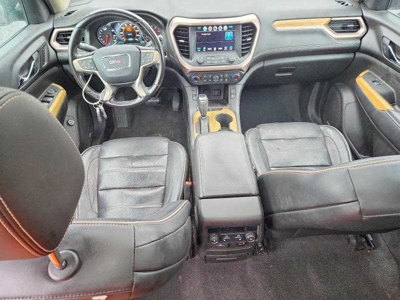2018 GMC ACADIA DENALI 8