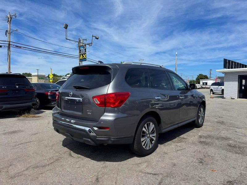 2019 NISSAN PATHFINDER SV 4