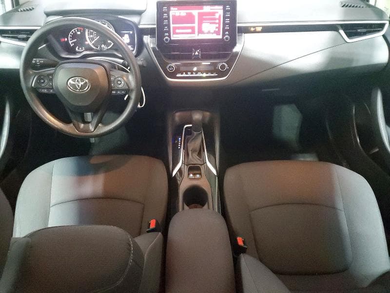 2020 TOYOTA COROLLA LE 8
