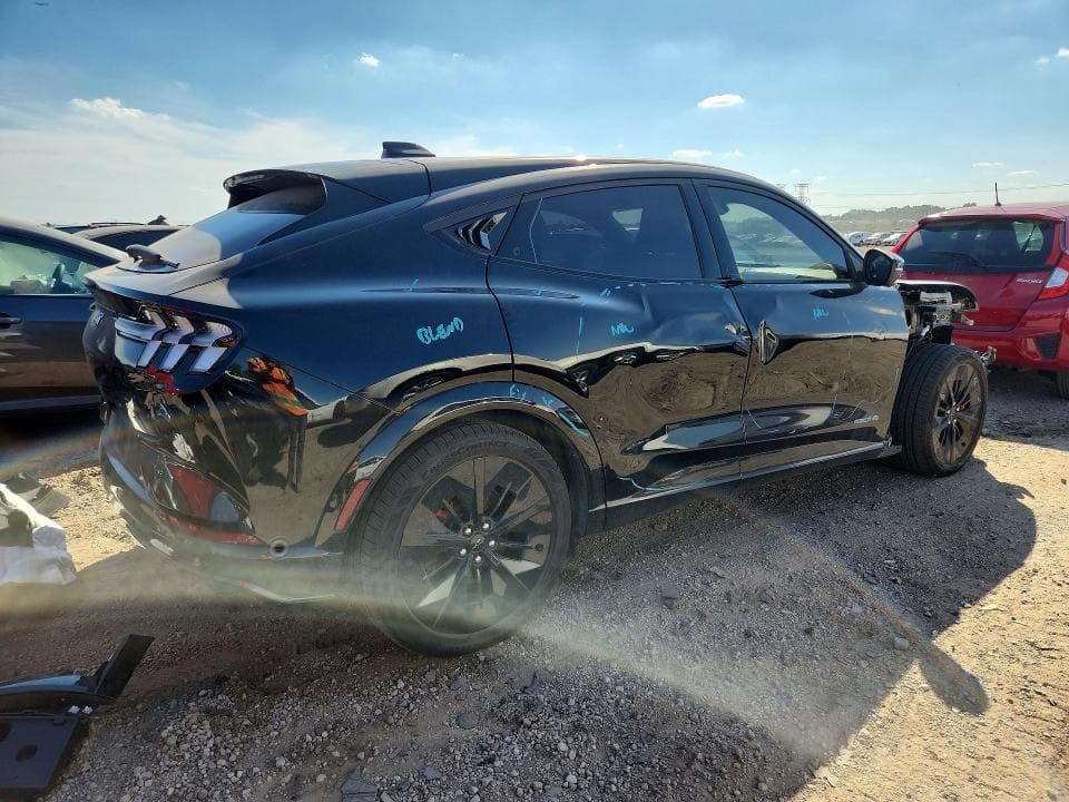 2025 FORD MUSTANG MACH-E GT 3