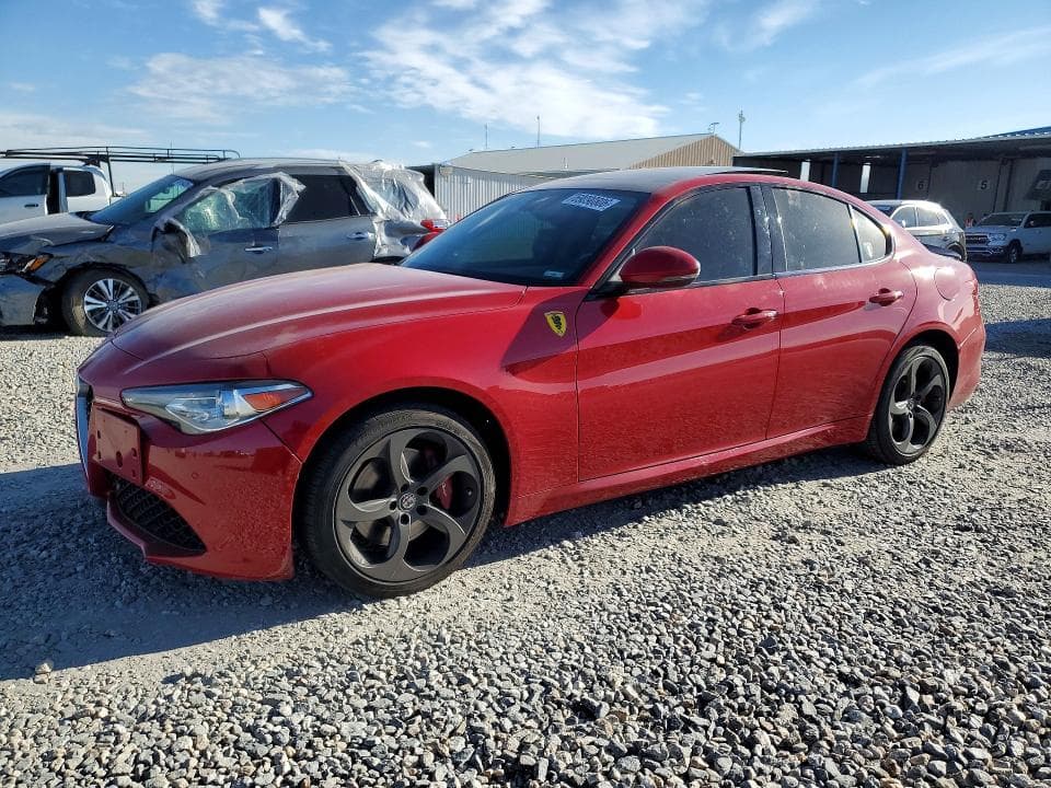 2017 ALFA ROMEO GIULIA Q4