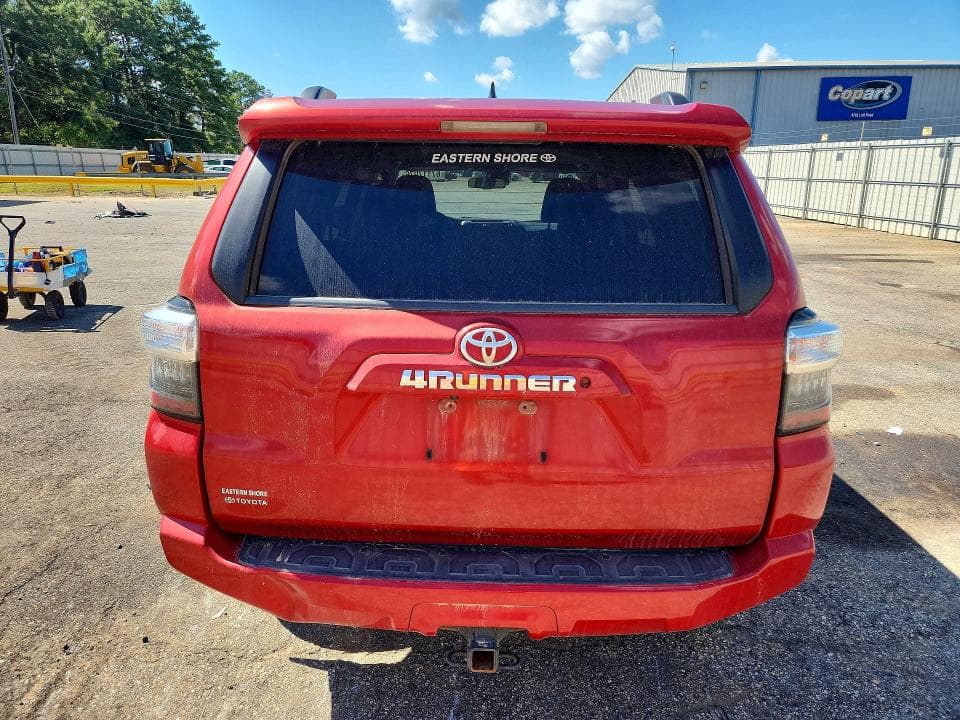 2021 TOYOTA 4RUNNER SR5 6