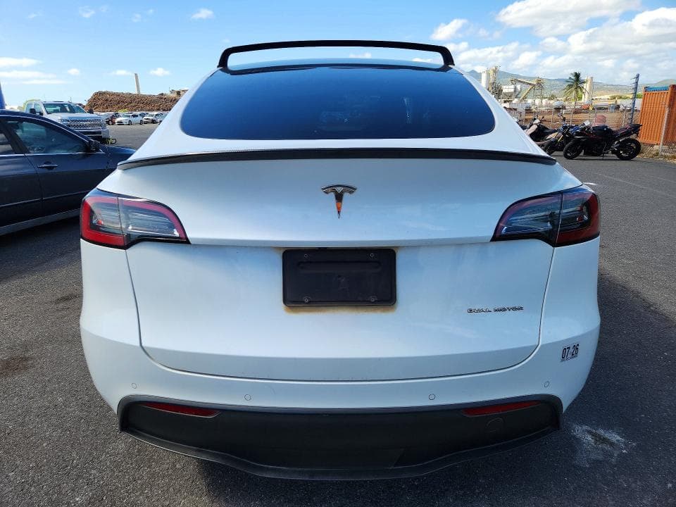 2022 TESLA MODEL Y 6