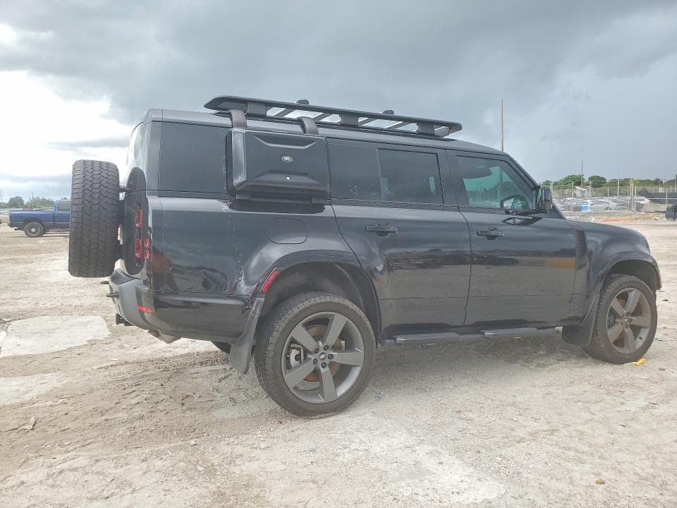 2024 LAND ROVER DEFENDER 130 OUTBOUND 3