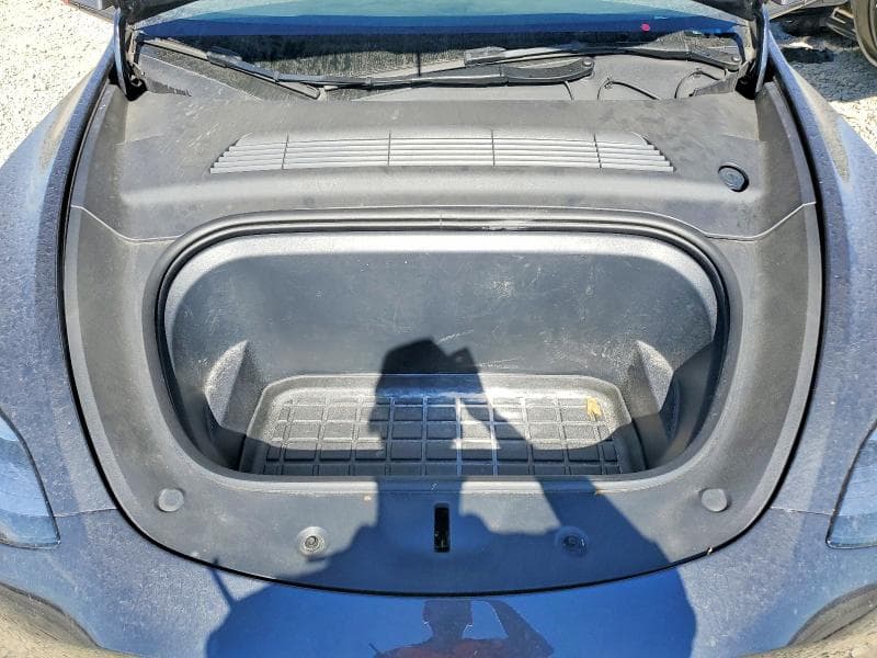 2024 TESLA MODEL Y 12