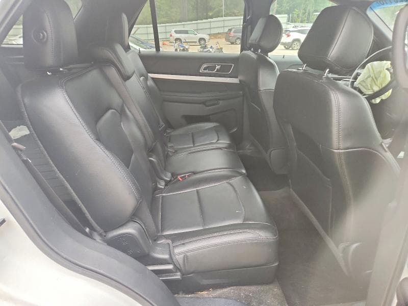 2017 FORD EXPLORER XLT 10