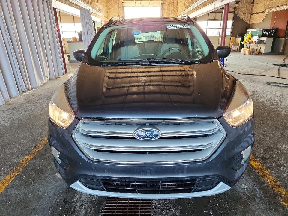 2018 FORD ESCAPE SE 5
