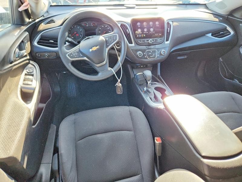 2021 CHEVROLET MALIBU LS 8