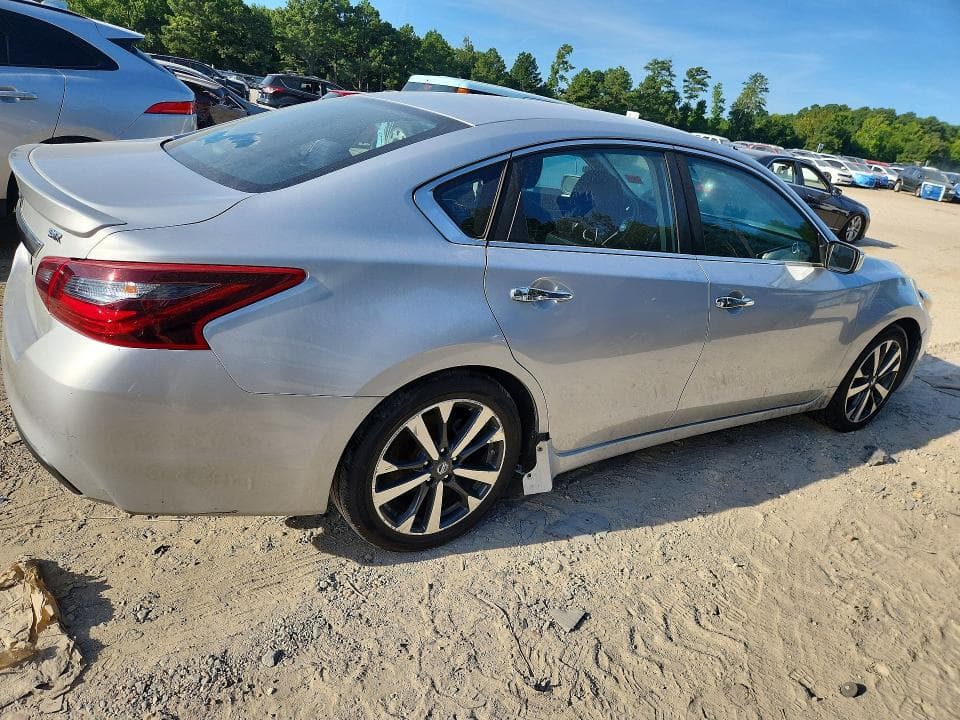 2017 NISSAN ALTIMA 2.5 SR 3
