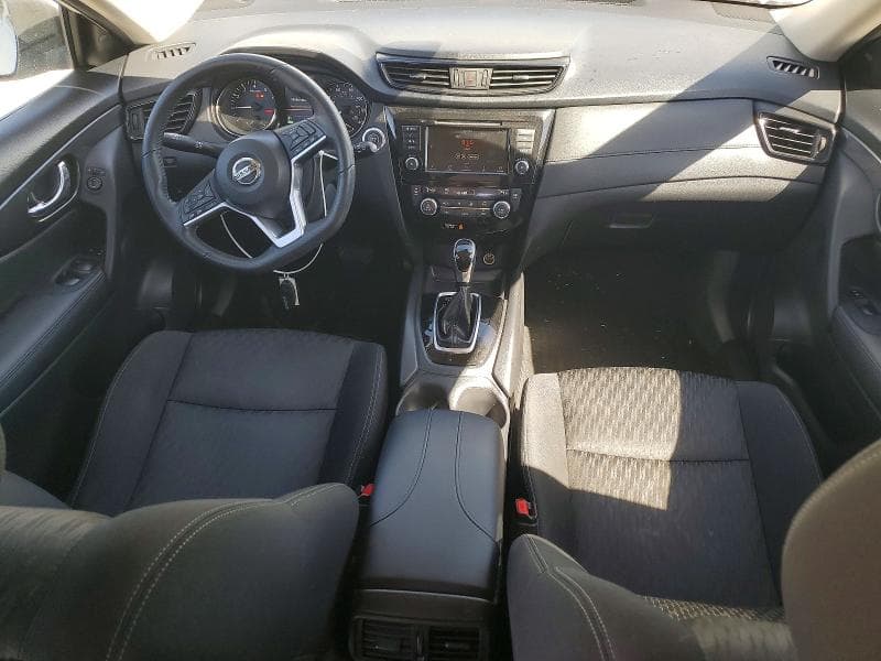 2019 NISSAN ROGUE SV 8