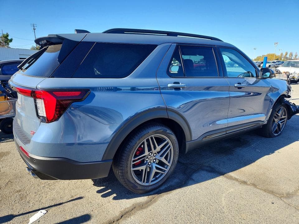 2025 FORD EXPLORER ST 3