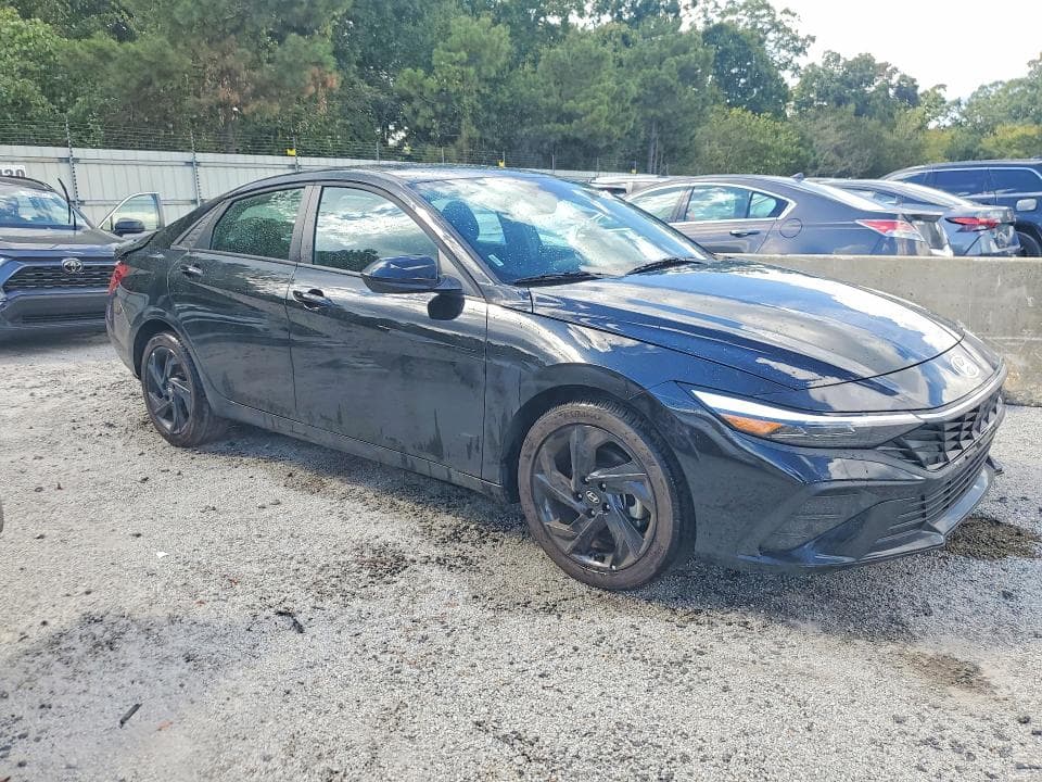2026 HYUNDAI ELANTRA SEL SPORT 4