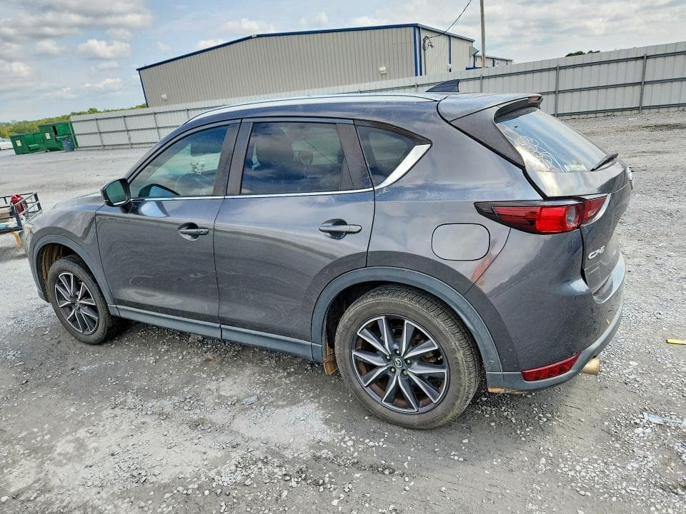 2018 MAZDA CX-5 TOURING 2