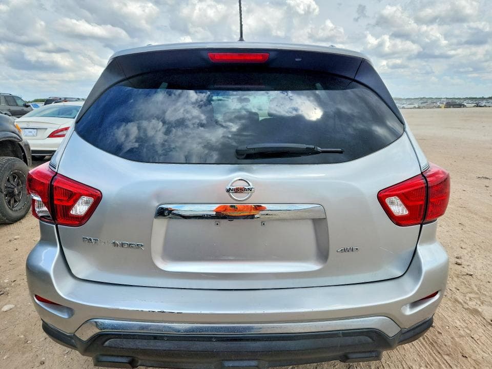 2017 NISSAN PATHFINDER S 6
