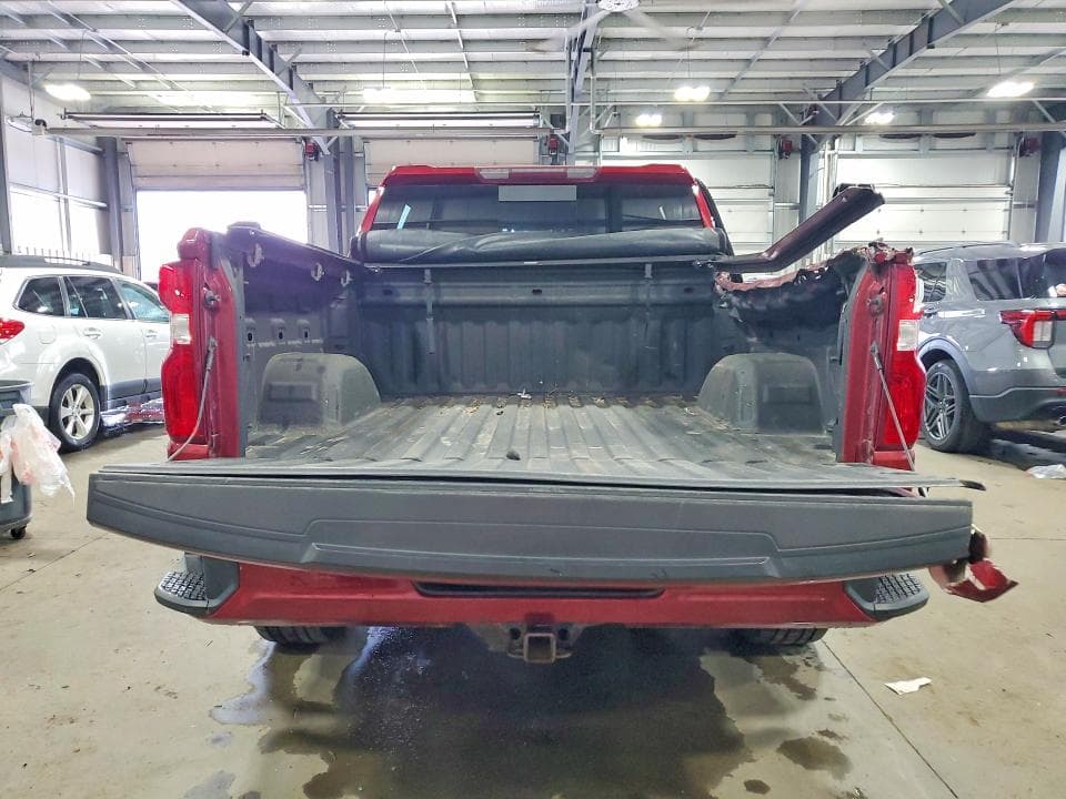 2019 CHEVROLET SILVERADO K1500 RST 6