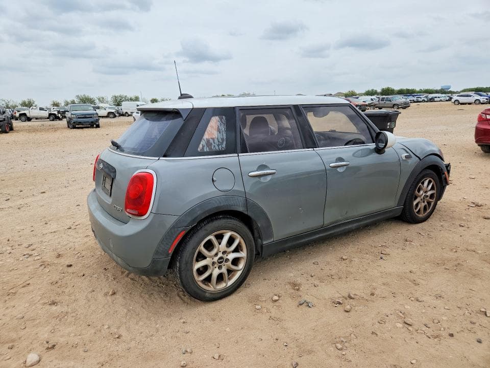 2017 MINI COOPER 3
