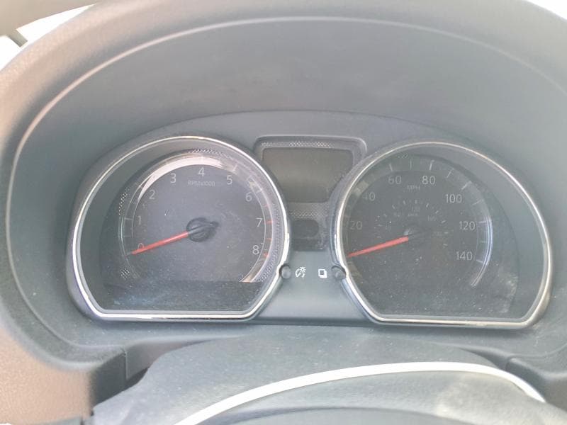 2017 NISSAN VERSA 1.6 SV 9