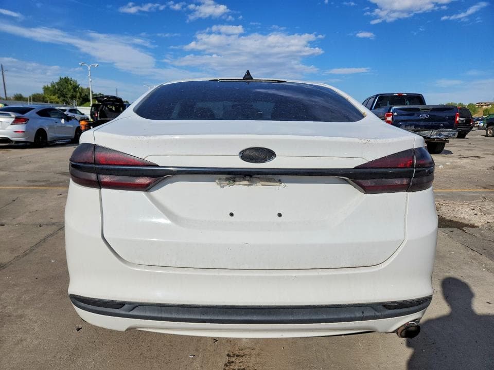 2017 FORD FUSION SE 6