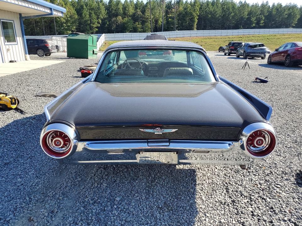 1963 FORD THUNDERBIRD 6