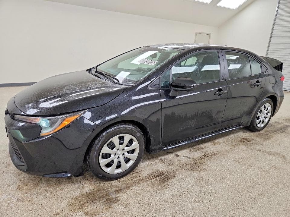 2026 TOYOTA COROLLA LE - 1