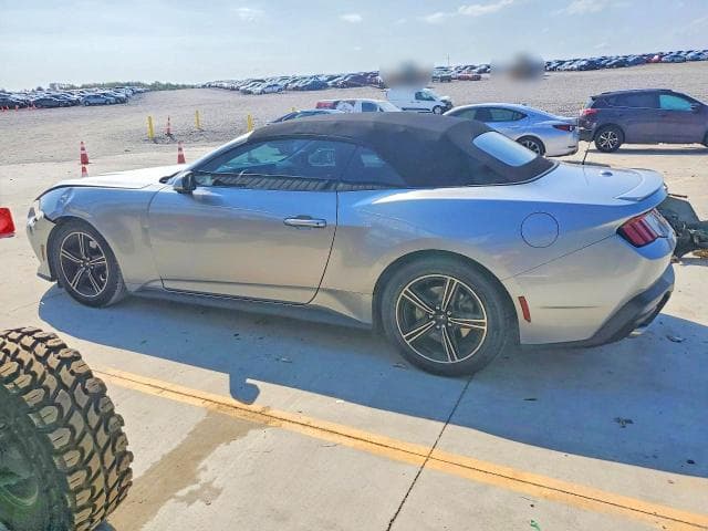 2024 FORD MUSTANG 2
