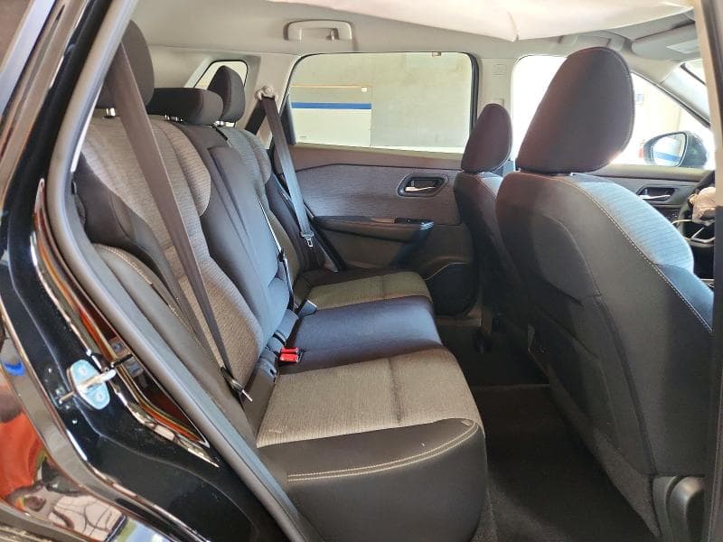 2021 NISSAN ROGUE SV 11