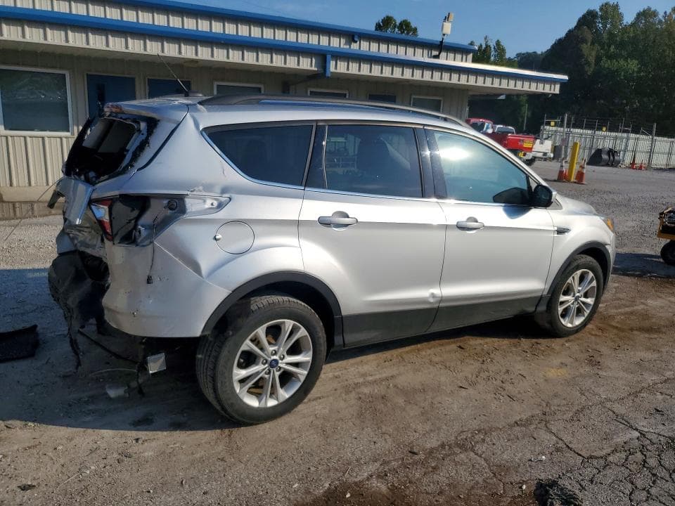 2017 FORD ESCAPE SE 3