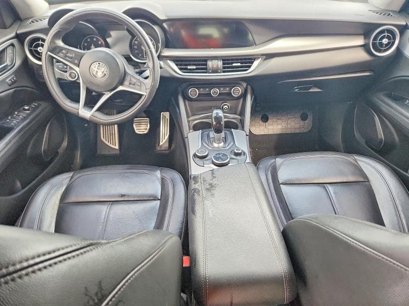 2019 ALFA ROMEO STELVIO 8