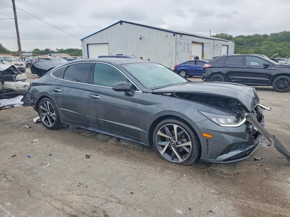 2022 HYUNDAI SONATA SEL PLUS 4