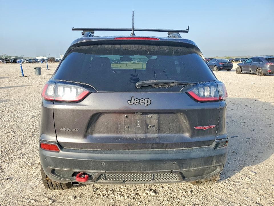 2019 JEEP CHEROKEE TRAILHAWK 6