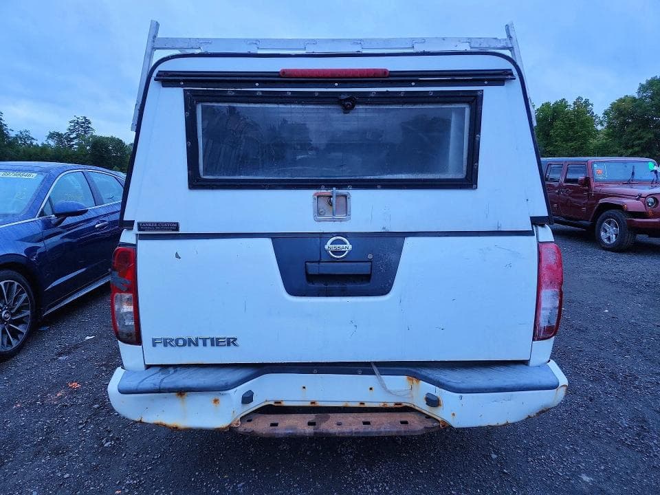 2017 NISSAN FRONTIER S 6