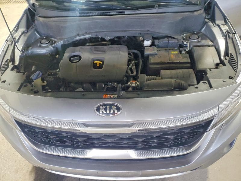 2021 KIA SELTOS S 12