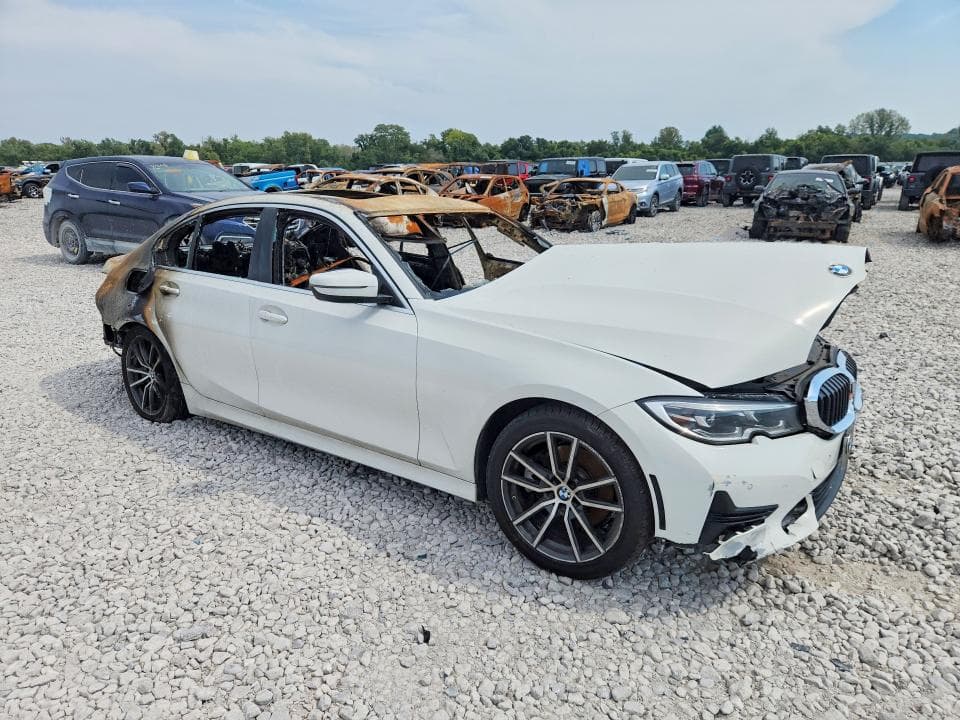 2020 BMW 330XI 4