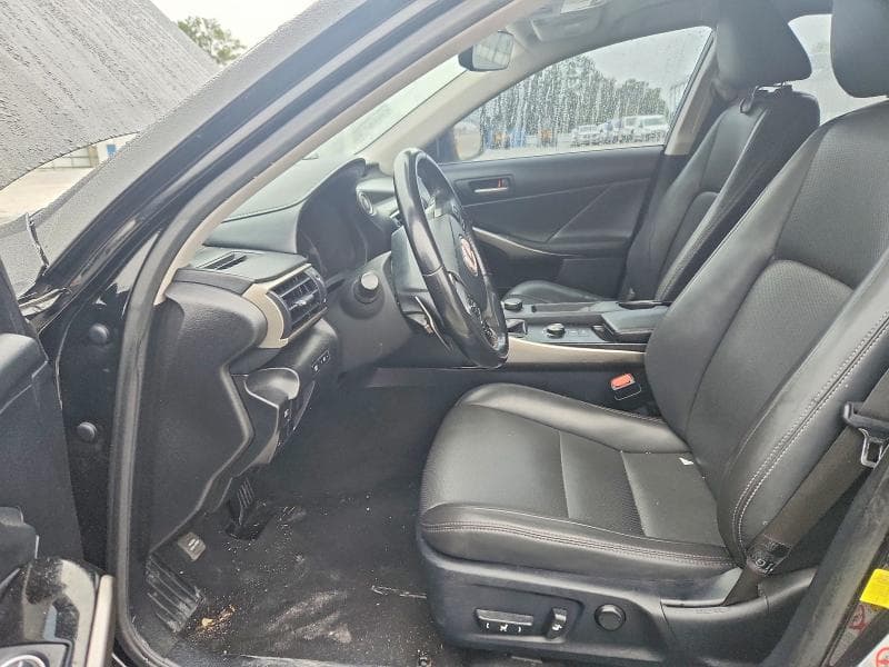 2018 LEXUS IS 300 7