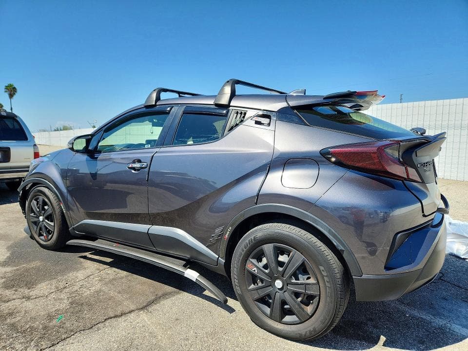 2019 TOYOTA C-HR LE 2