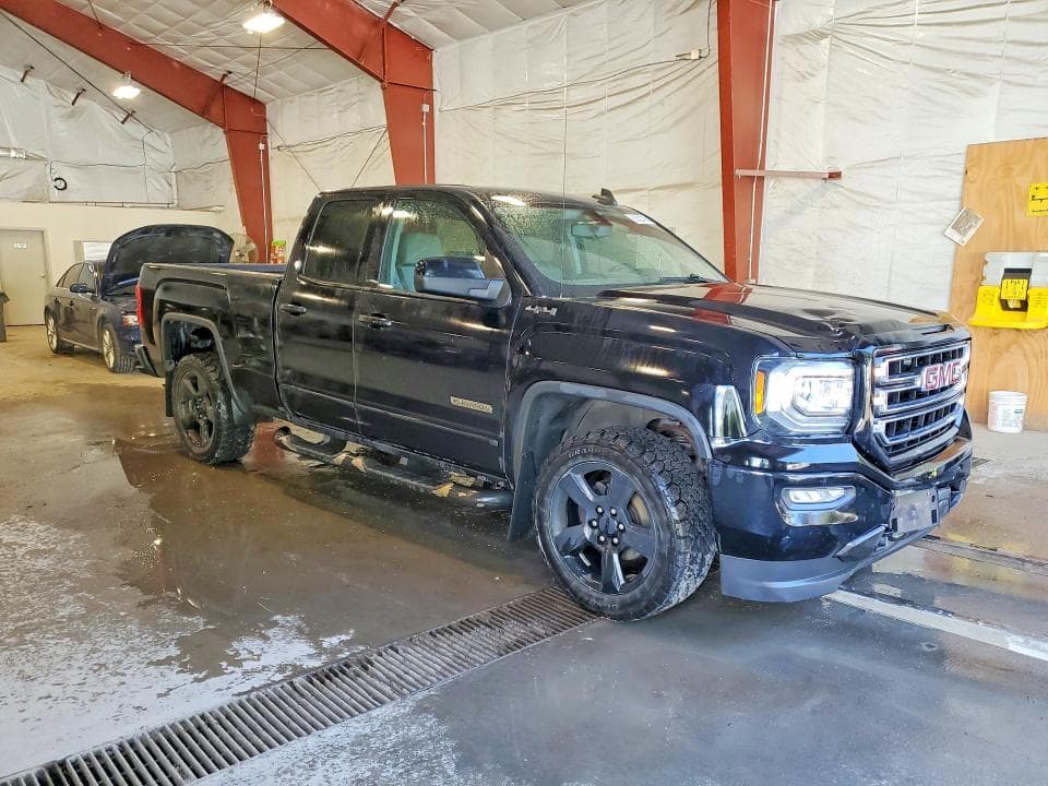 2017 GMC SIERRA K1500 4
