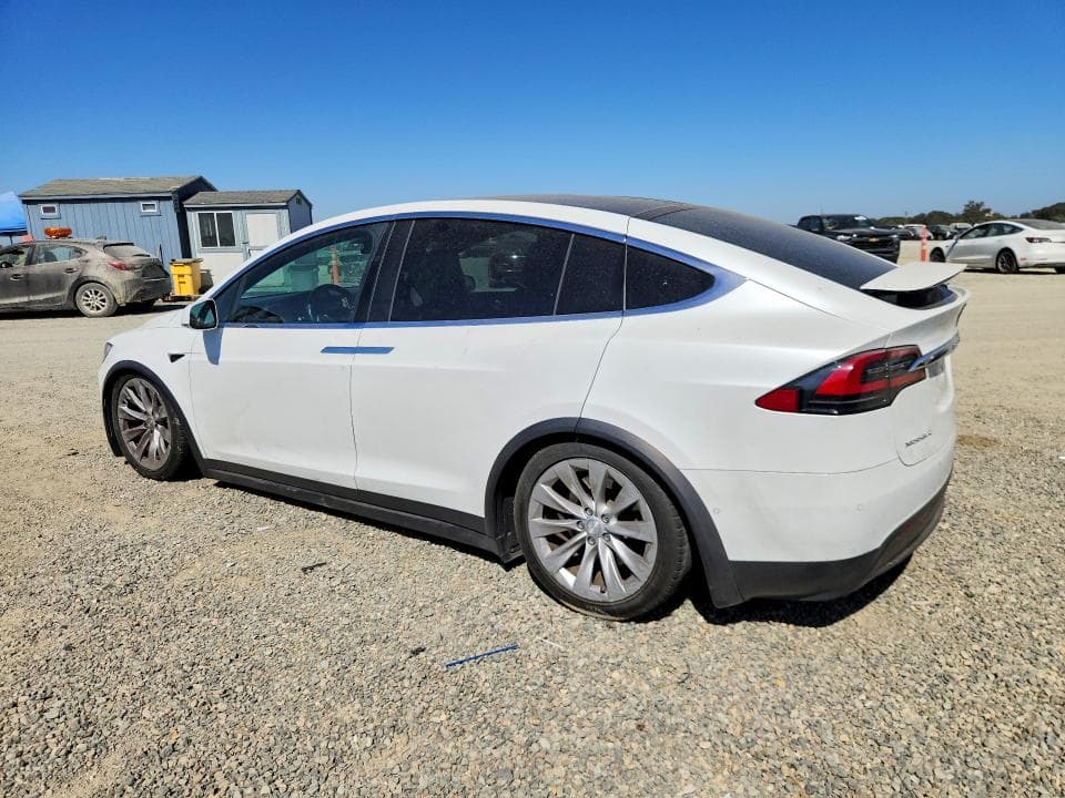 2017 TESLA MODEL X 2