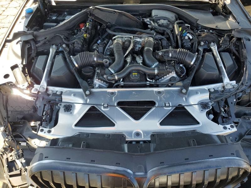 2020 BMW 750 XI 11