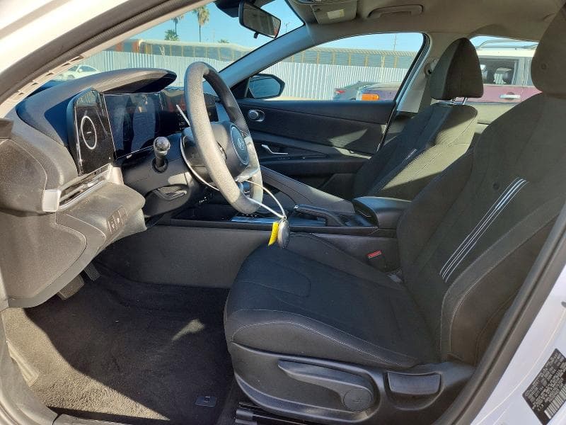 2024 HYUNDAI ELANTRA SEL 7